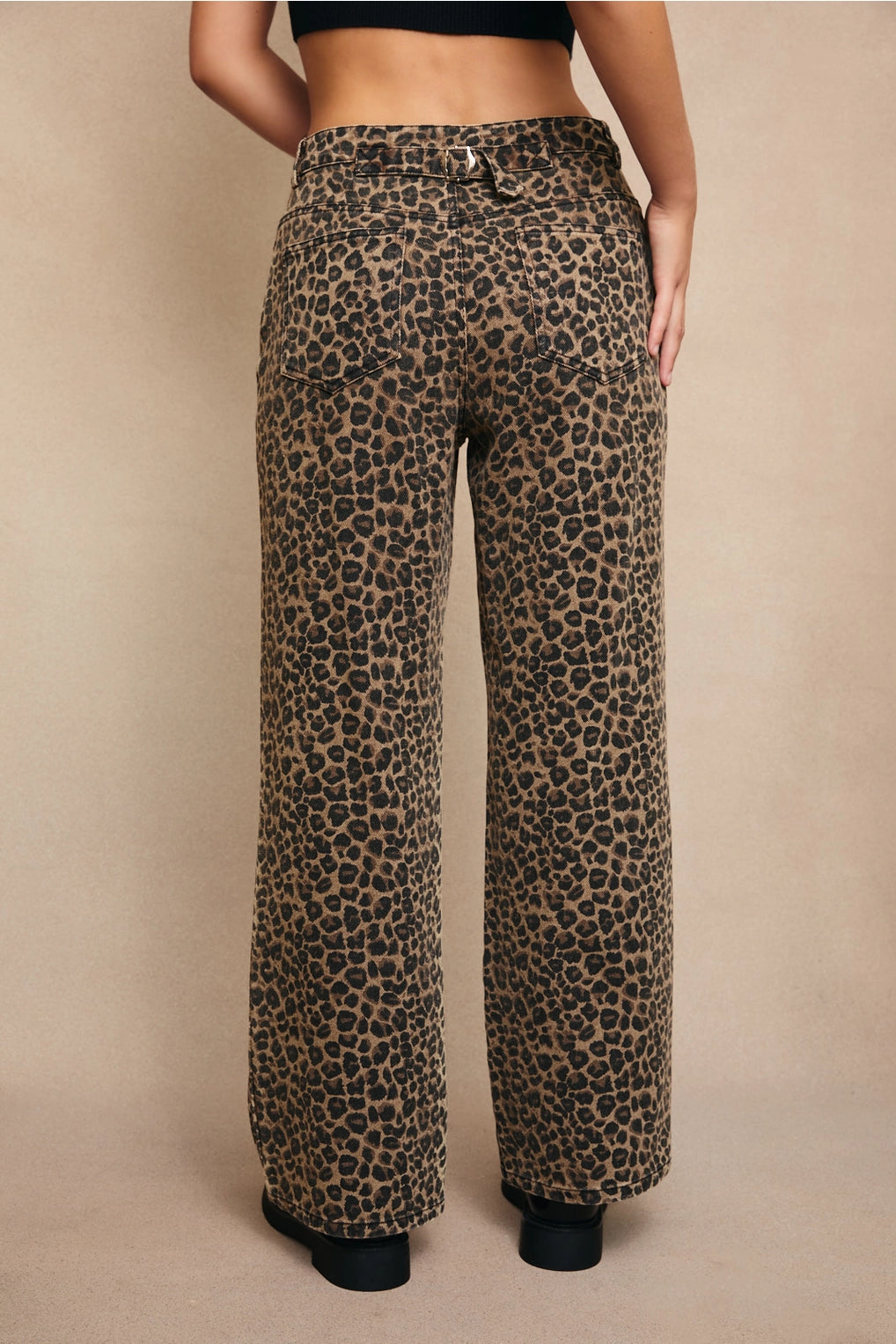 ASPEN LEOPARD BOYFRIEND JEANS