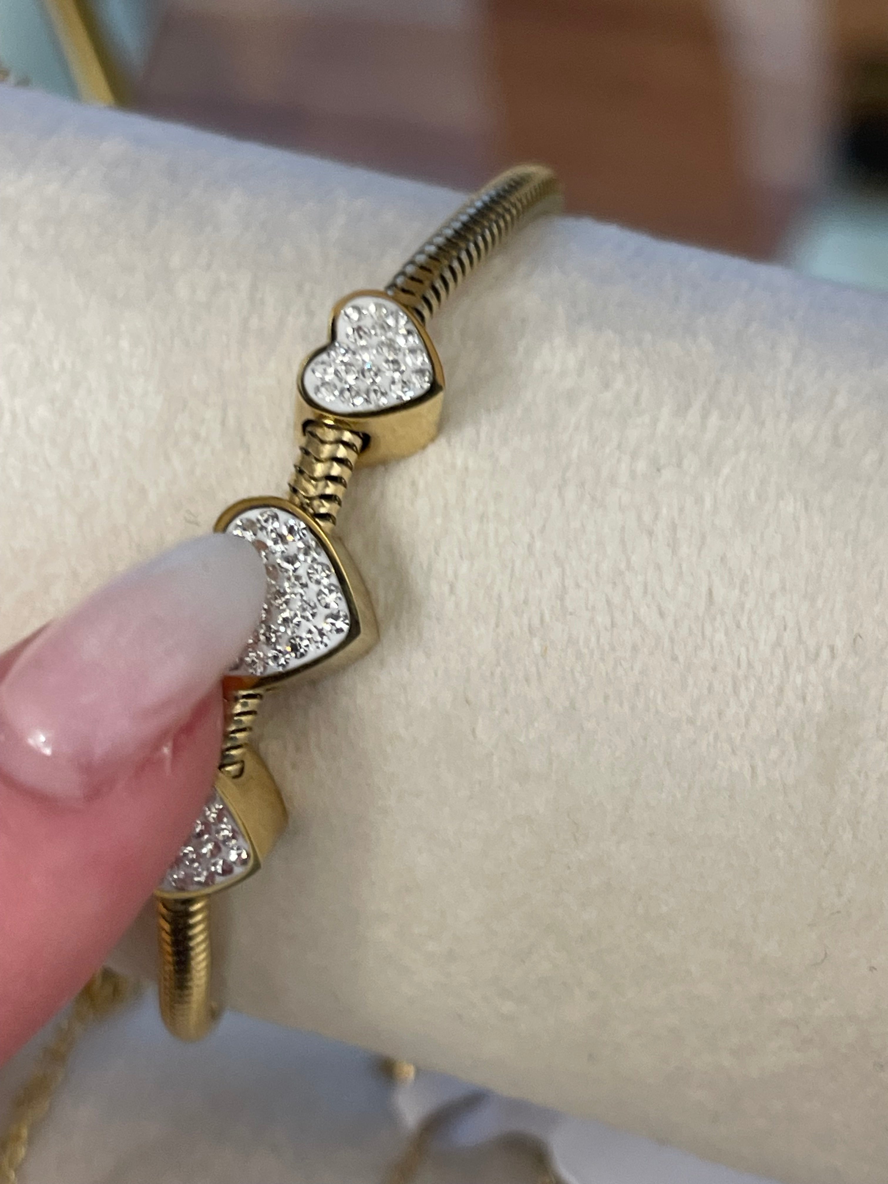HEART BRACELET