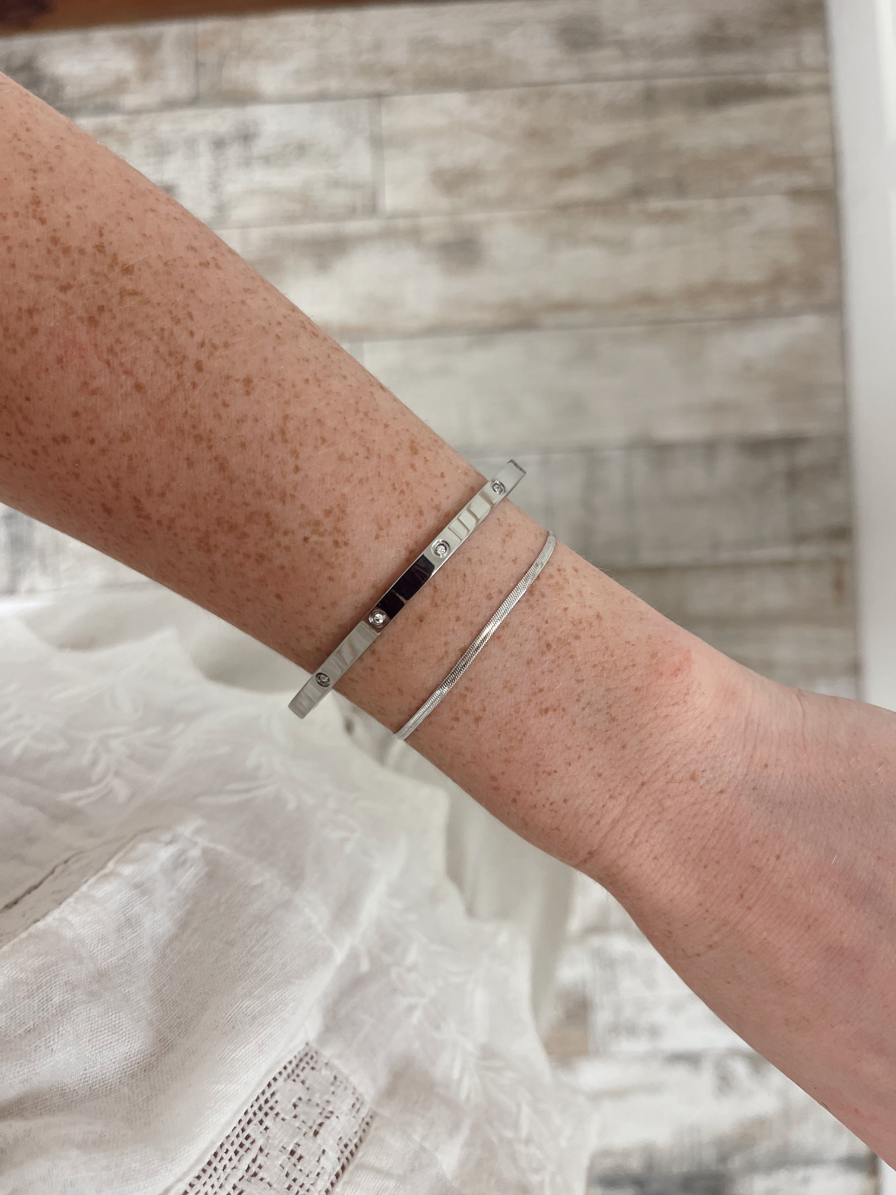 HERRING BONE BRACELET | THE CORE COLLECTION