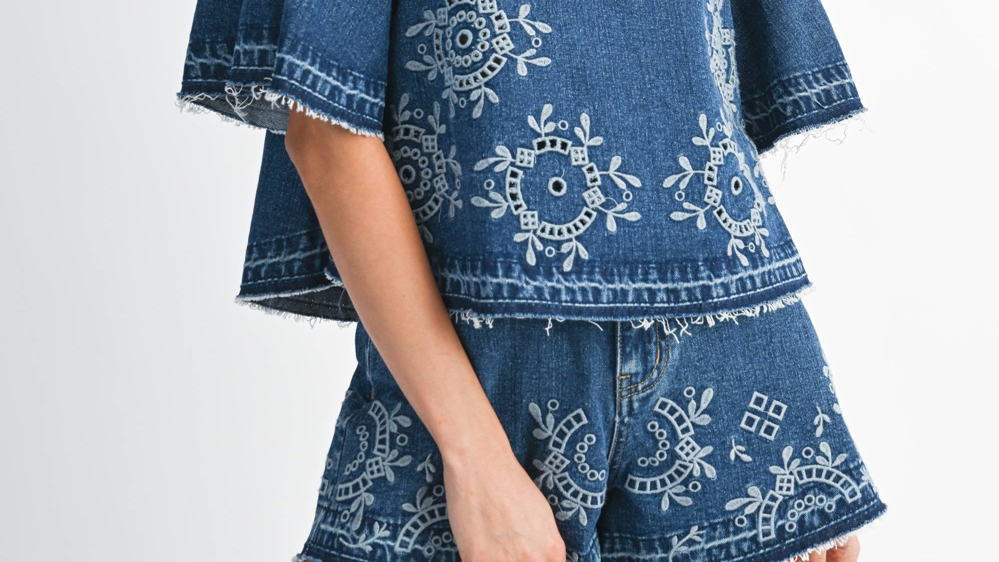 EMBROIDERED DENIM SHORTS (SET SOLD SEPARATELY)