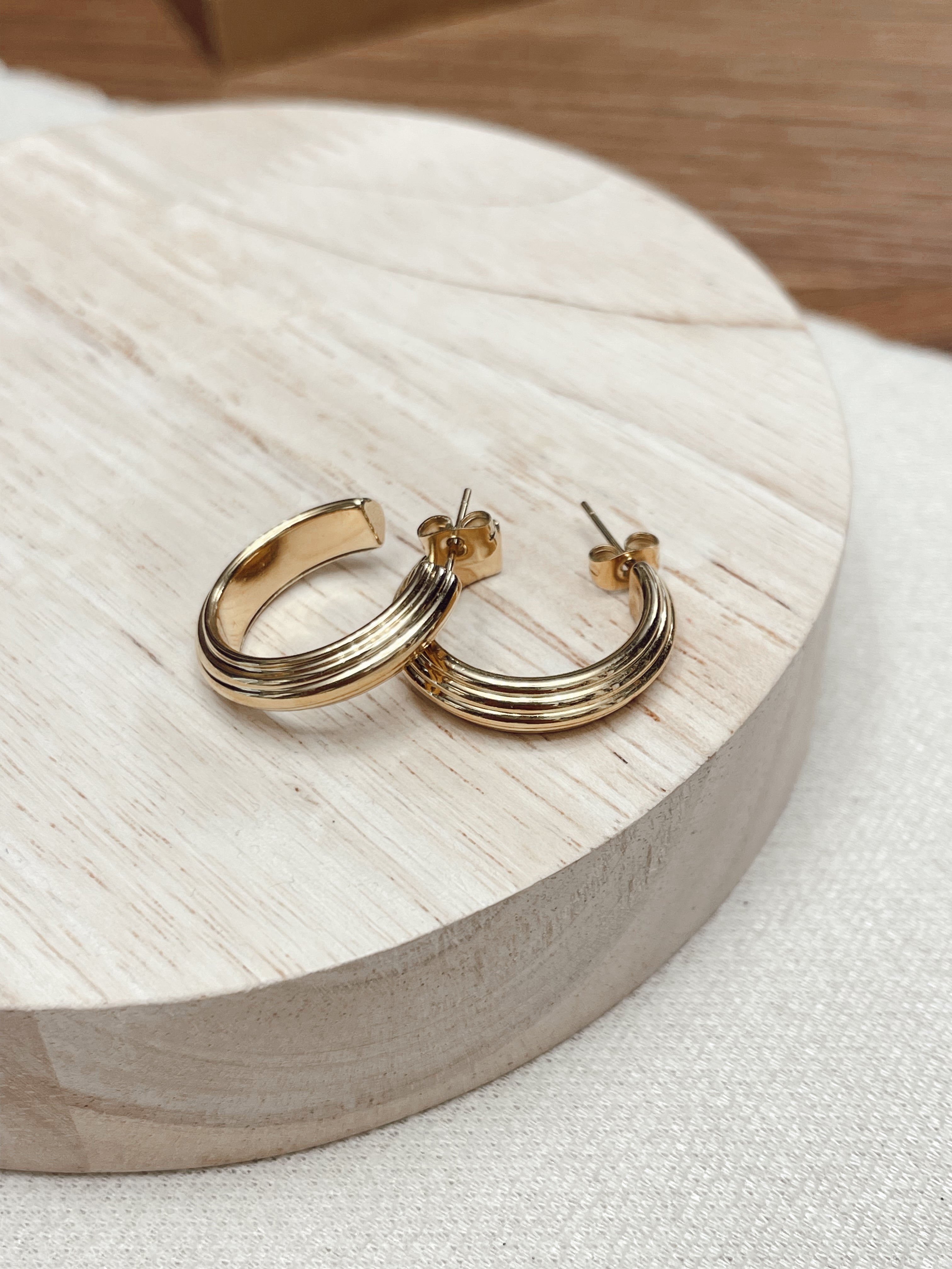 CHLOE HOOP | THE CORE COLLECTION