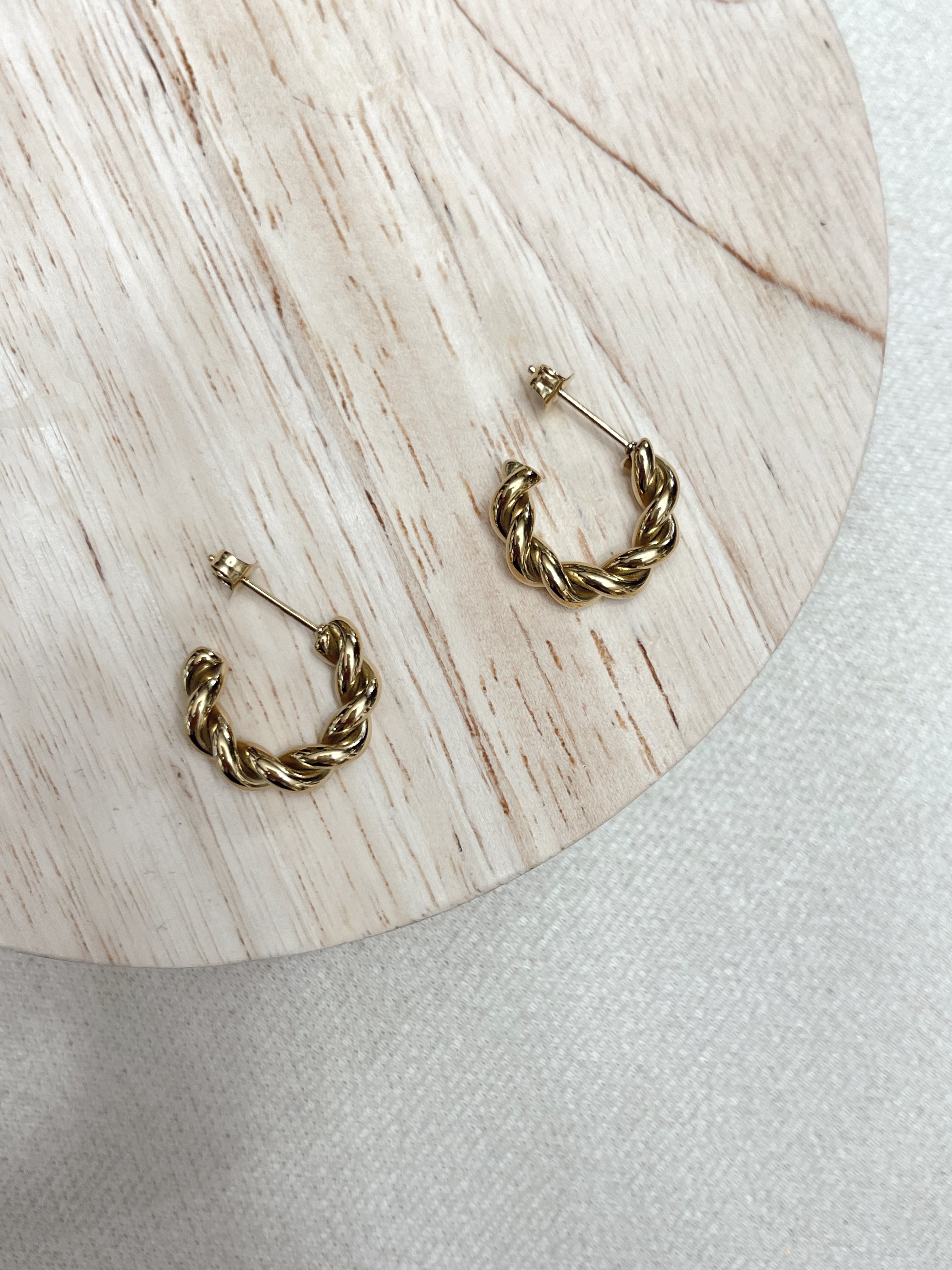 TWISTED HOOPS | GOLD