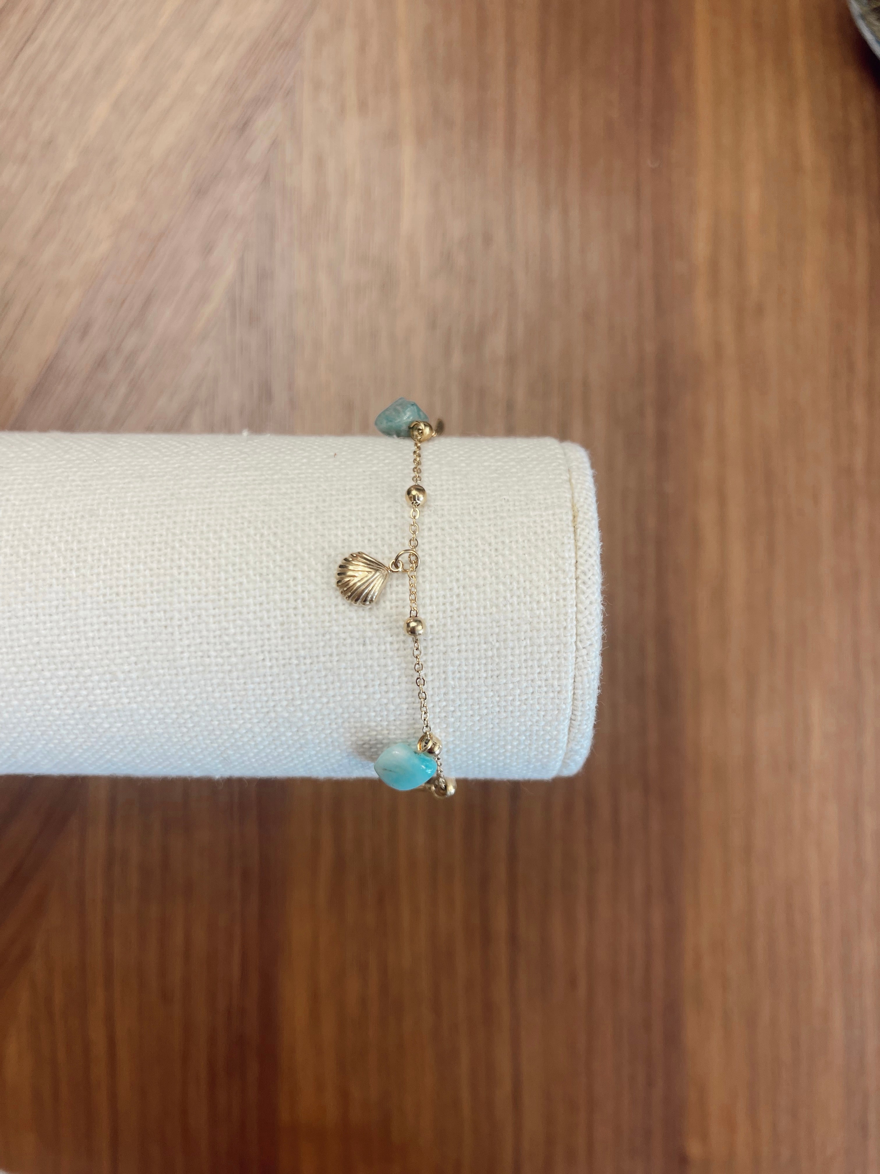 TURQOISE STONE/SHELL ANKLET