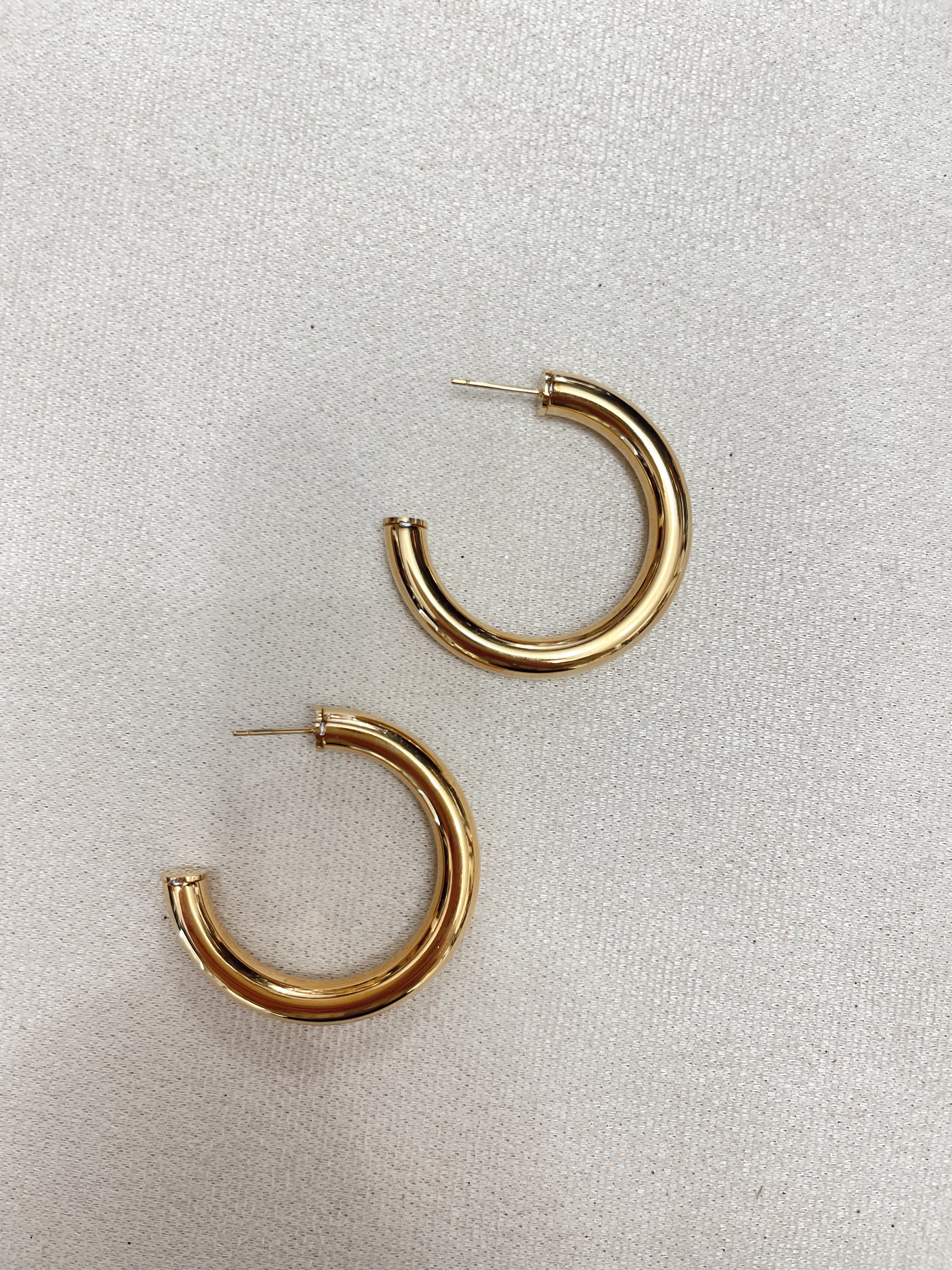 LARGE GOLD HOOP