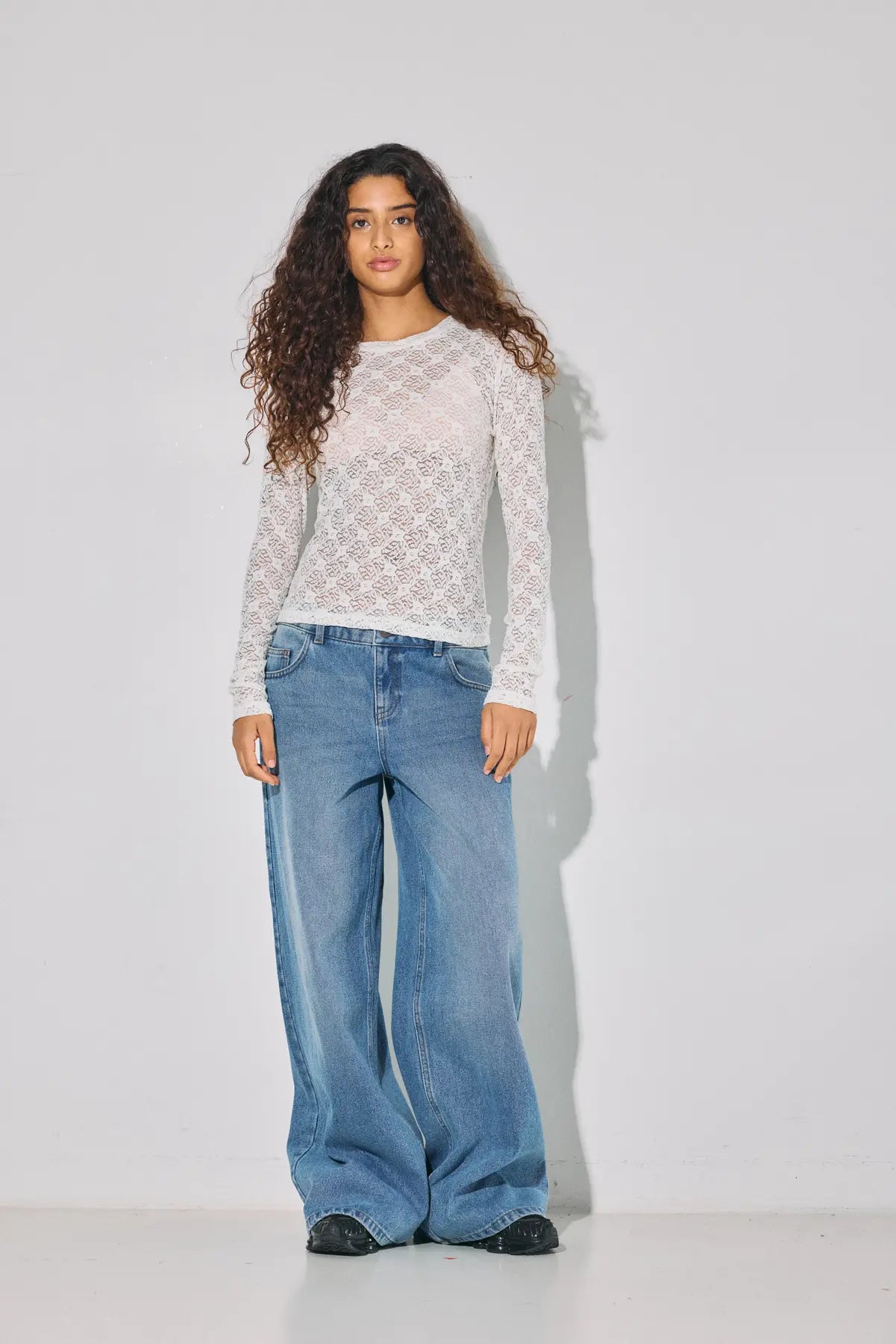 NM JUDITH LACE TOP | BLACK, WHITE & BROWN