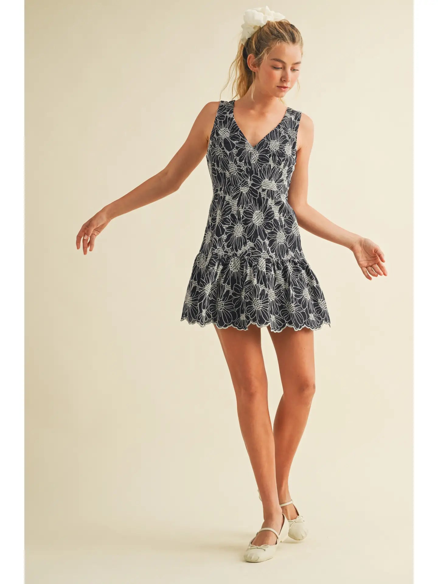 DIANA EMBROIDERED DRESS