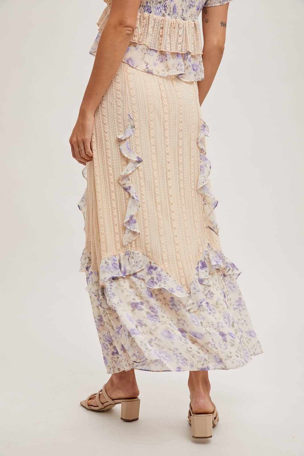 FLORAL PRINT TRIMMED MAXI LACE SKIRT