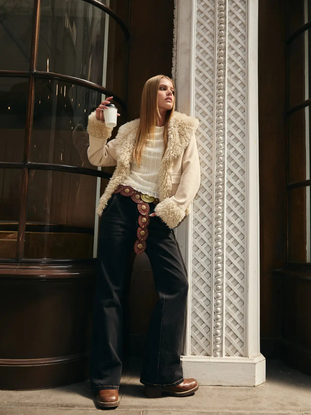 MID-WAIST WESTERN BOOT CUT JEANS