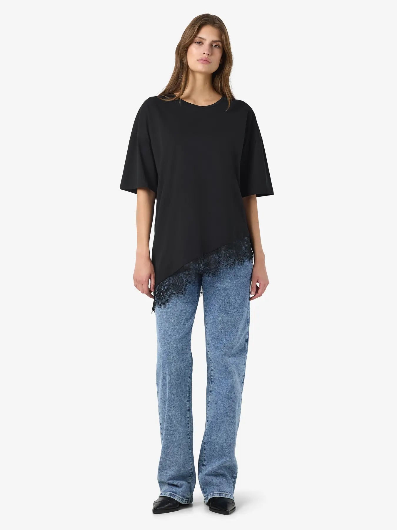 NM EASY LACE DETAIL T-SHIRT