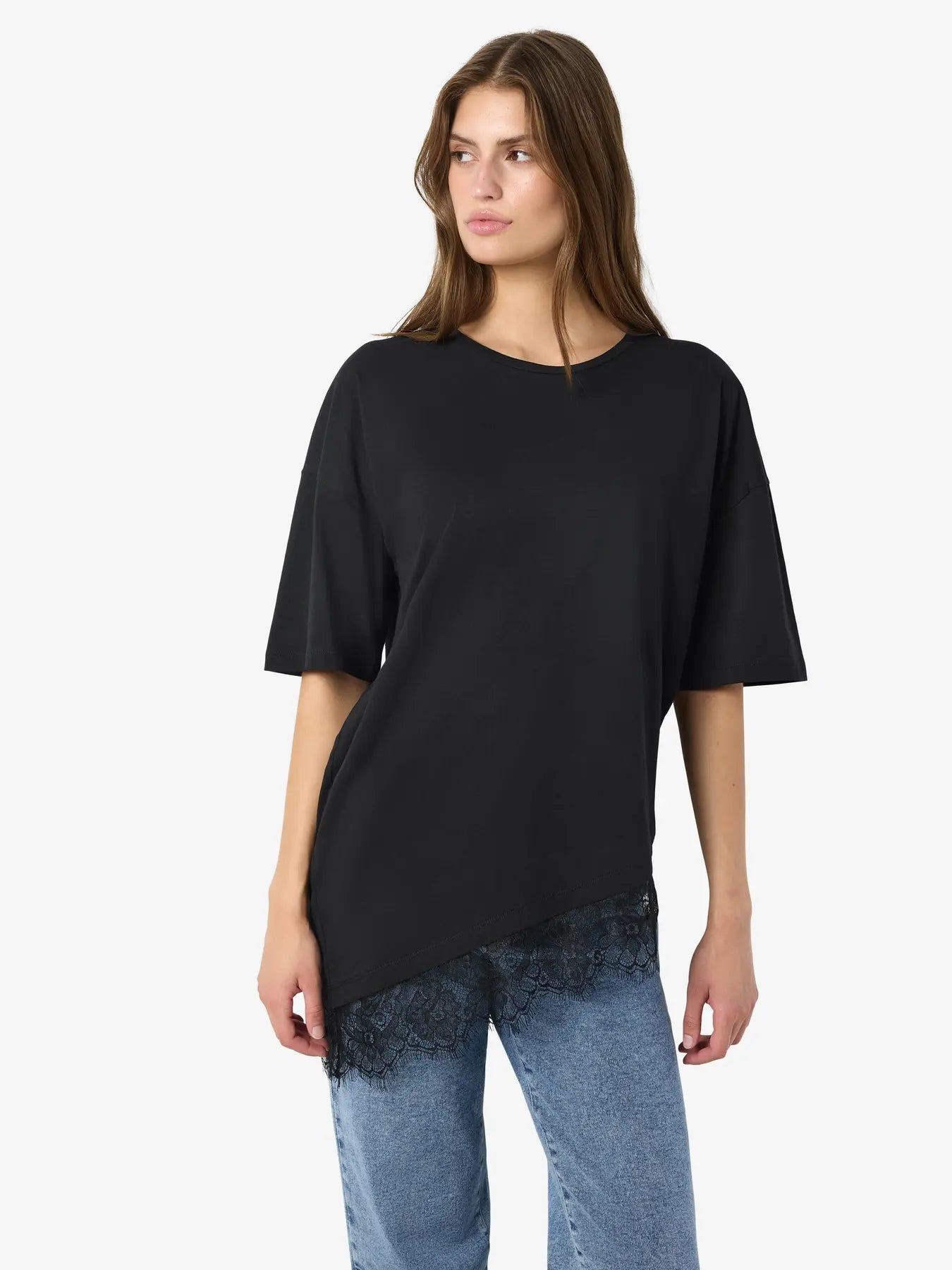 NM EASY LACE DETAIL T-SHIRT