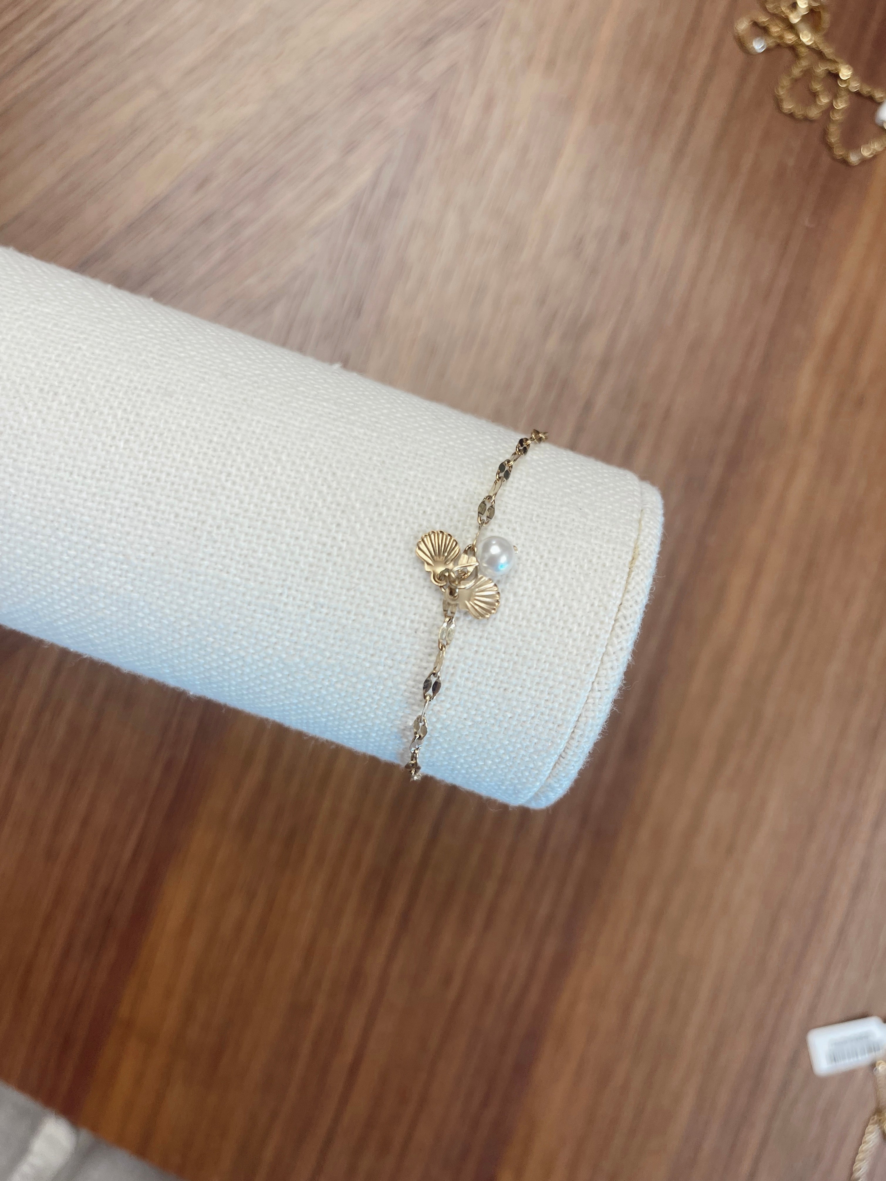 CLAM/PEARL INTERTWINING ANKLET