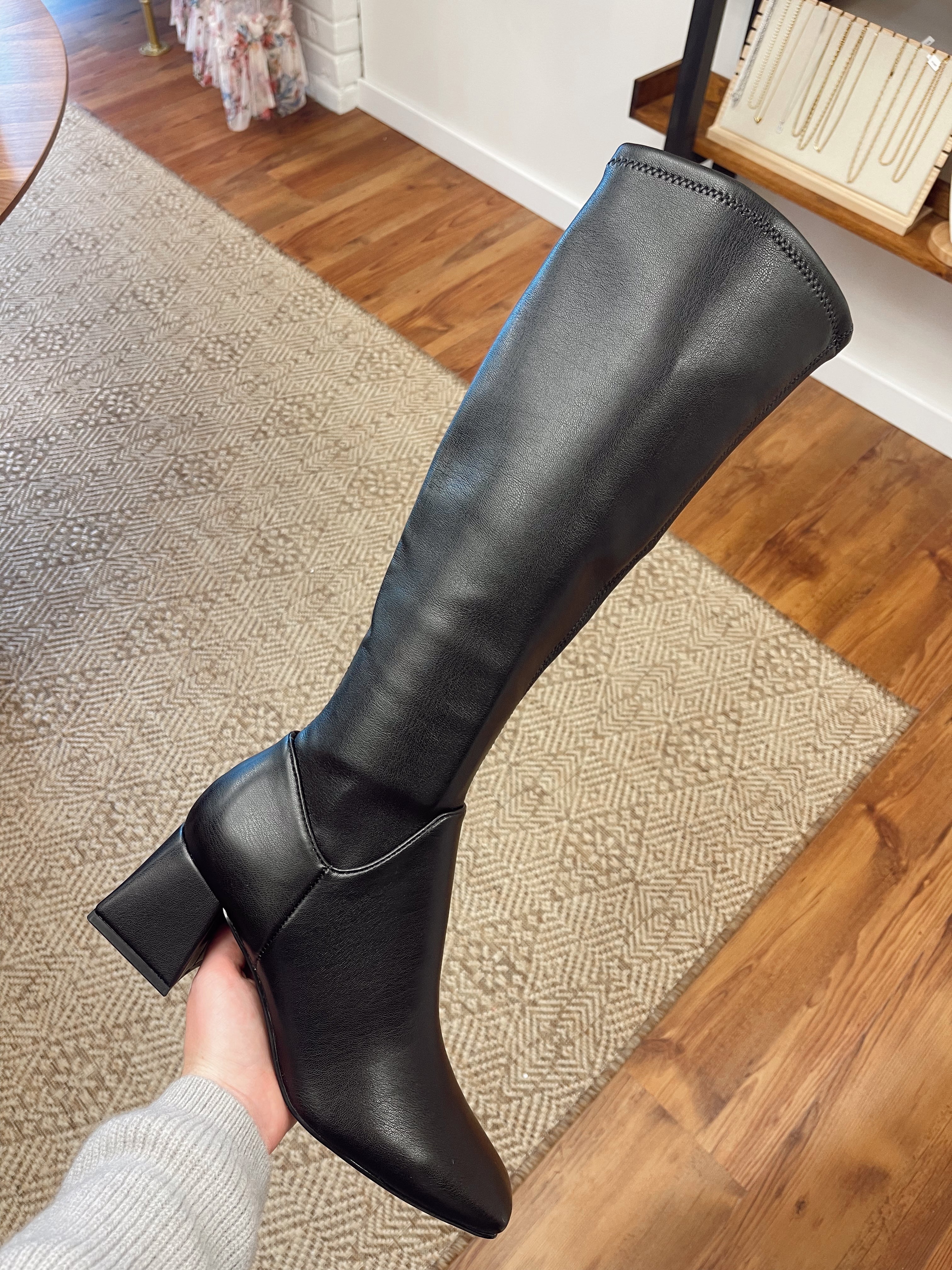 DARIO BOOT | CHINESE LAUNDRY