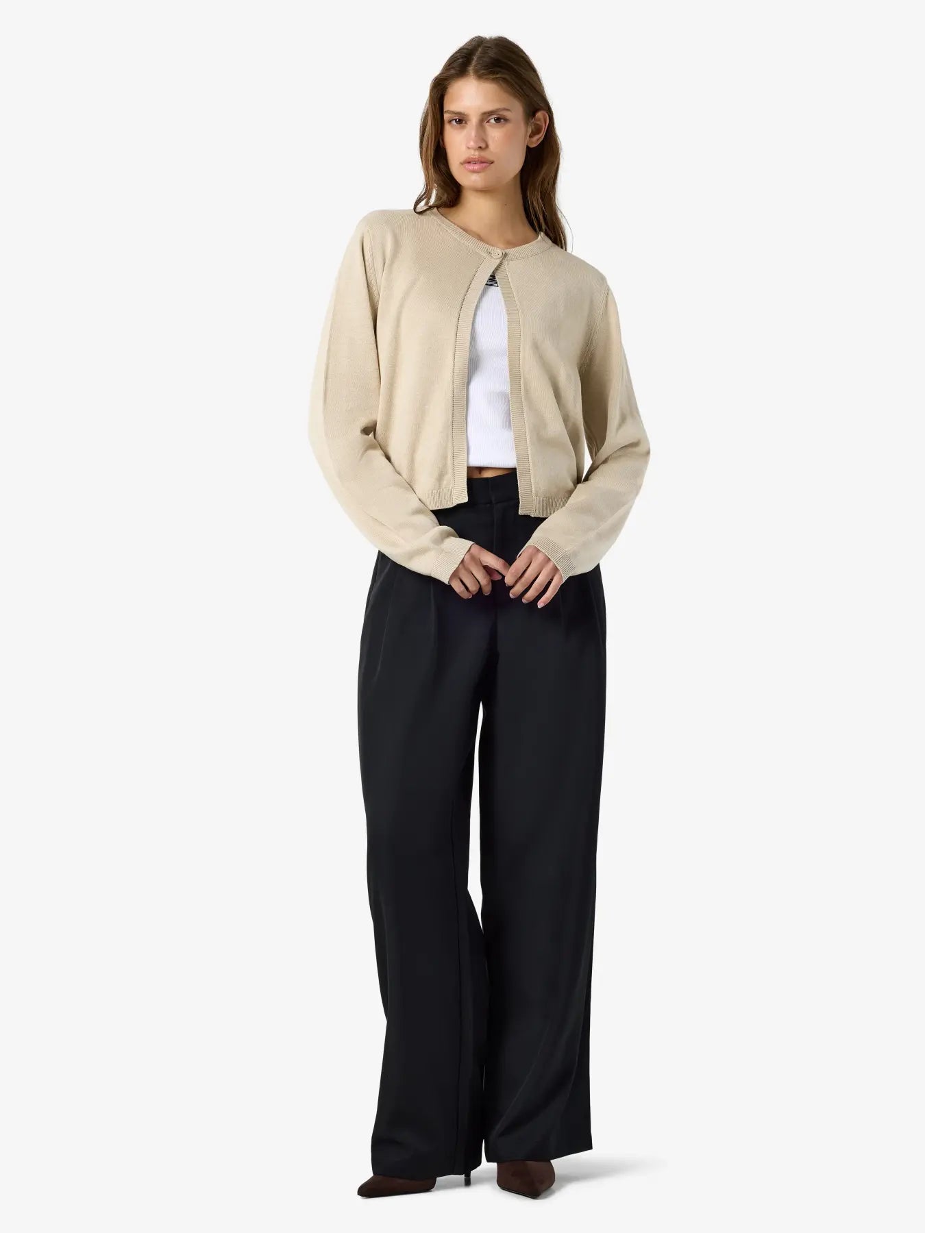 NM MAYSA O-NECK KNIT CARDIGAN