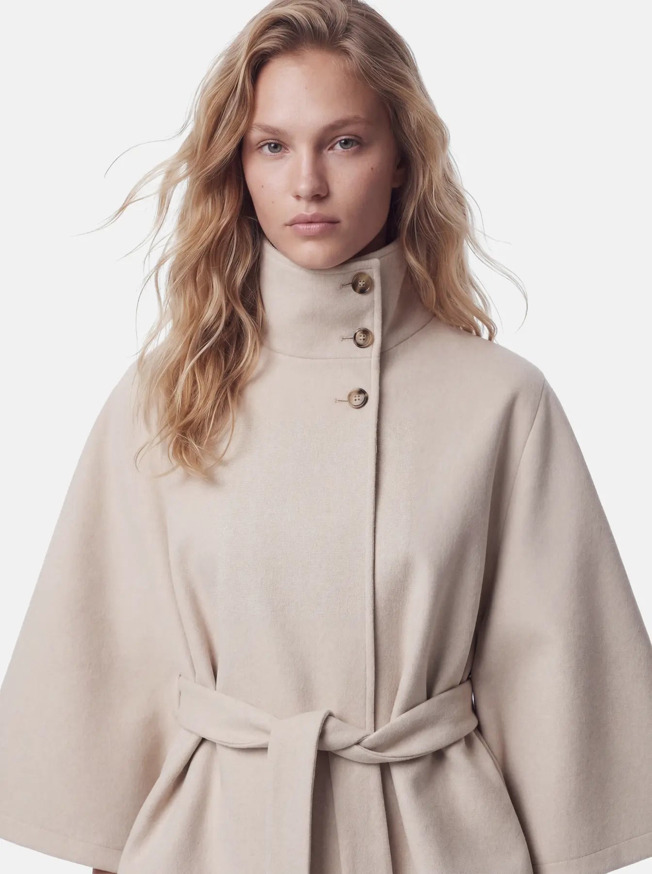 PC AIKEN CAPE JACKET WITH BELT