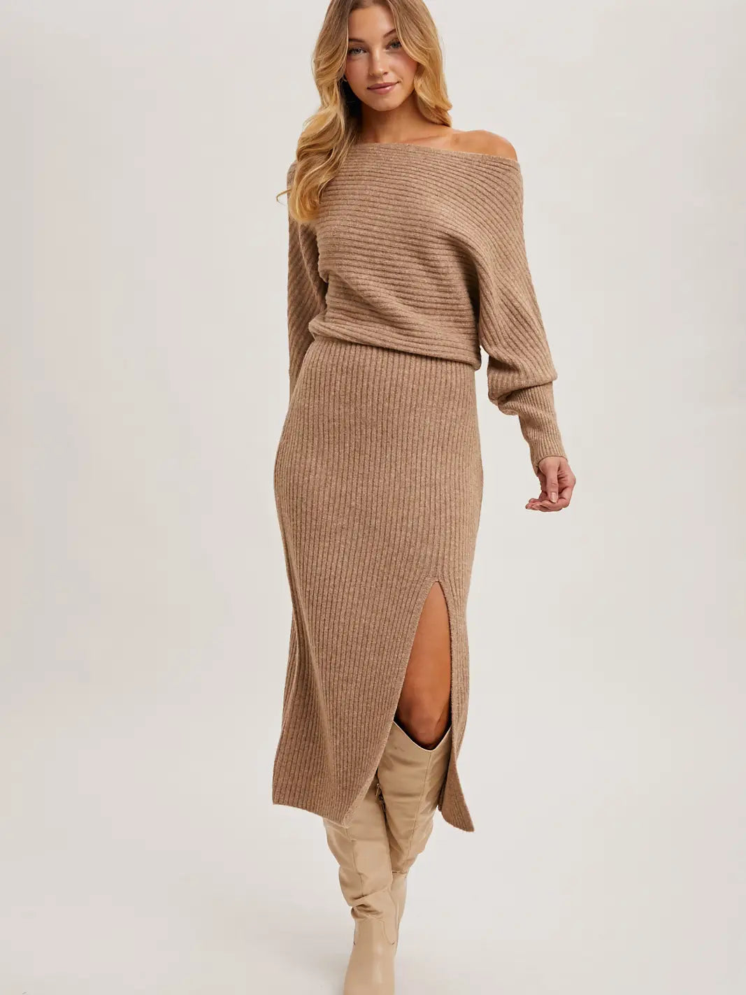 MIDI KNIT SWEATER DRESS