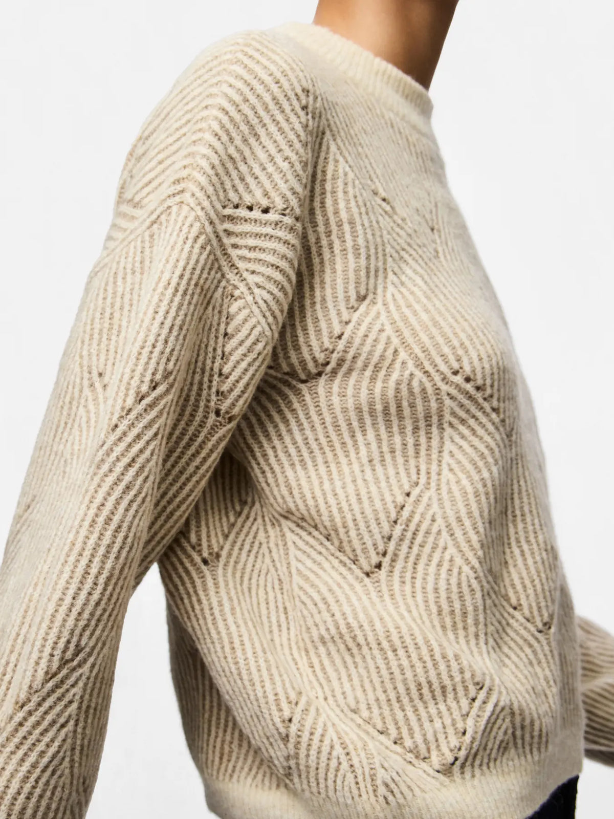 PC JENNA O-NECK KNIT SWEATER