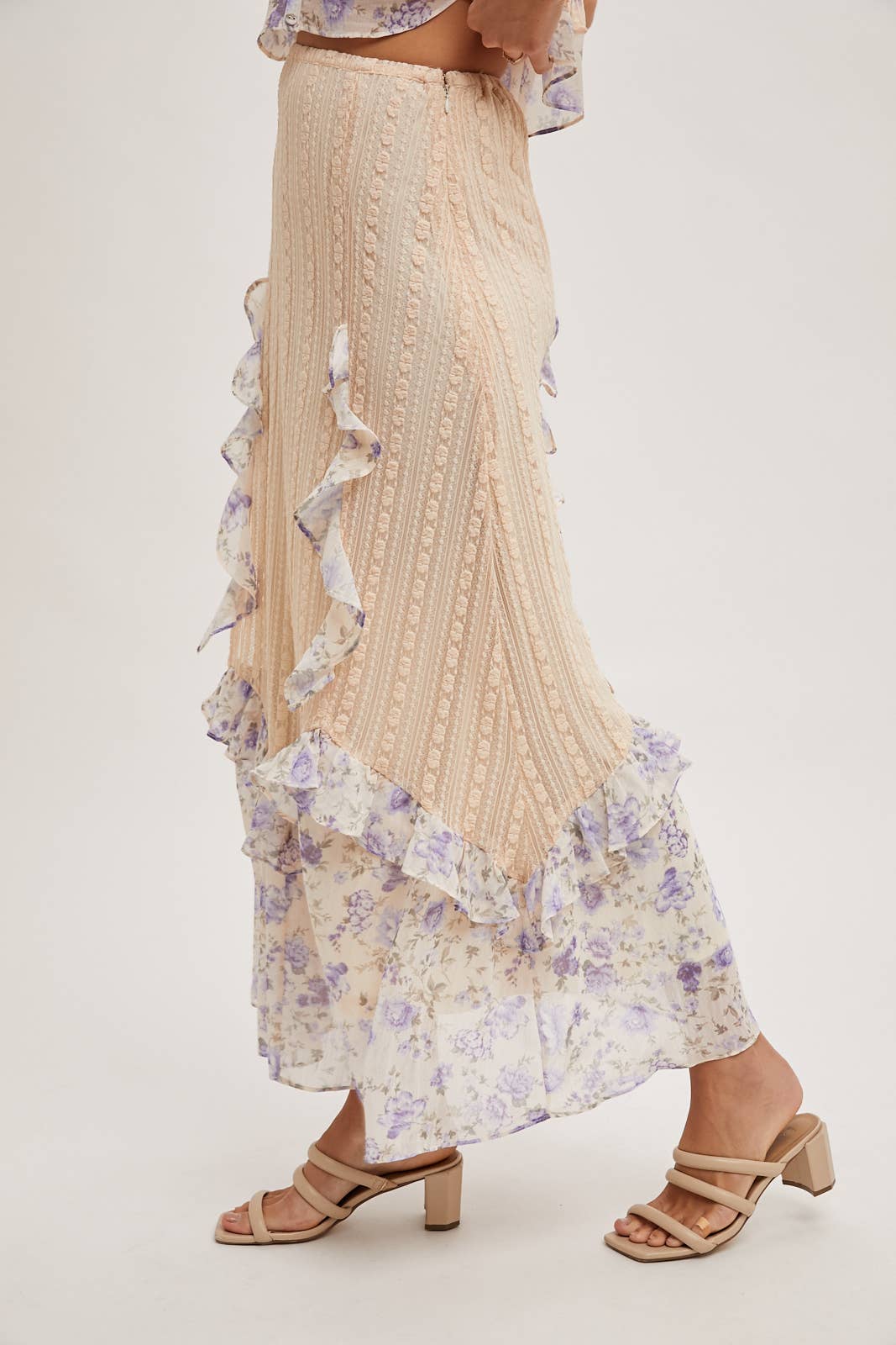 FLORAL PRINT TRIMMED MAXI LACE SKIRT