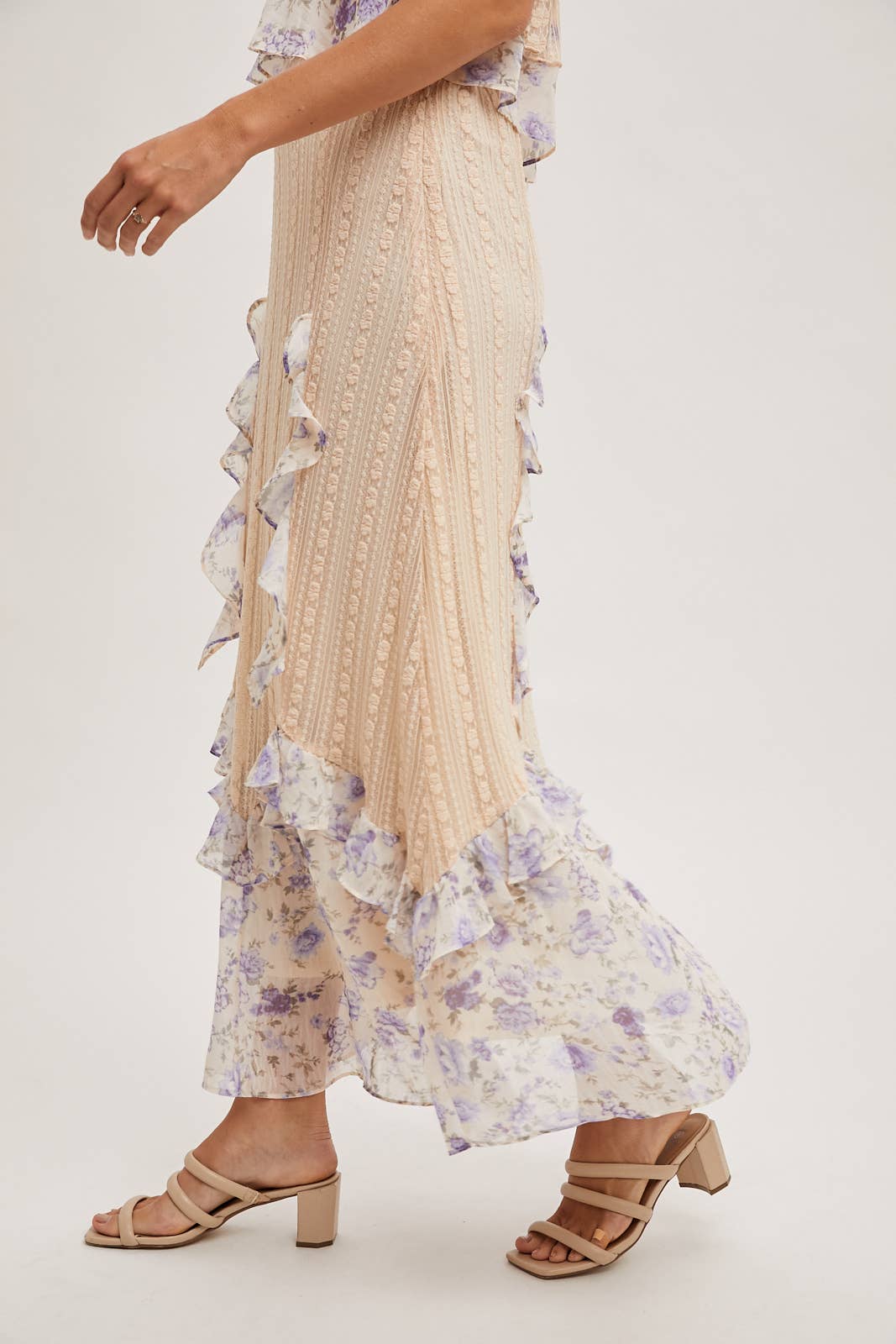 FLORAL PRINT TRIMMED MAXI LACE SKIRT