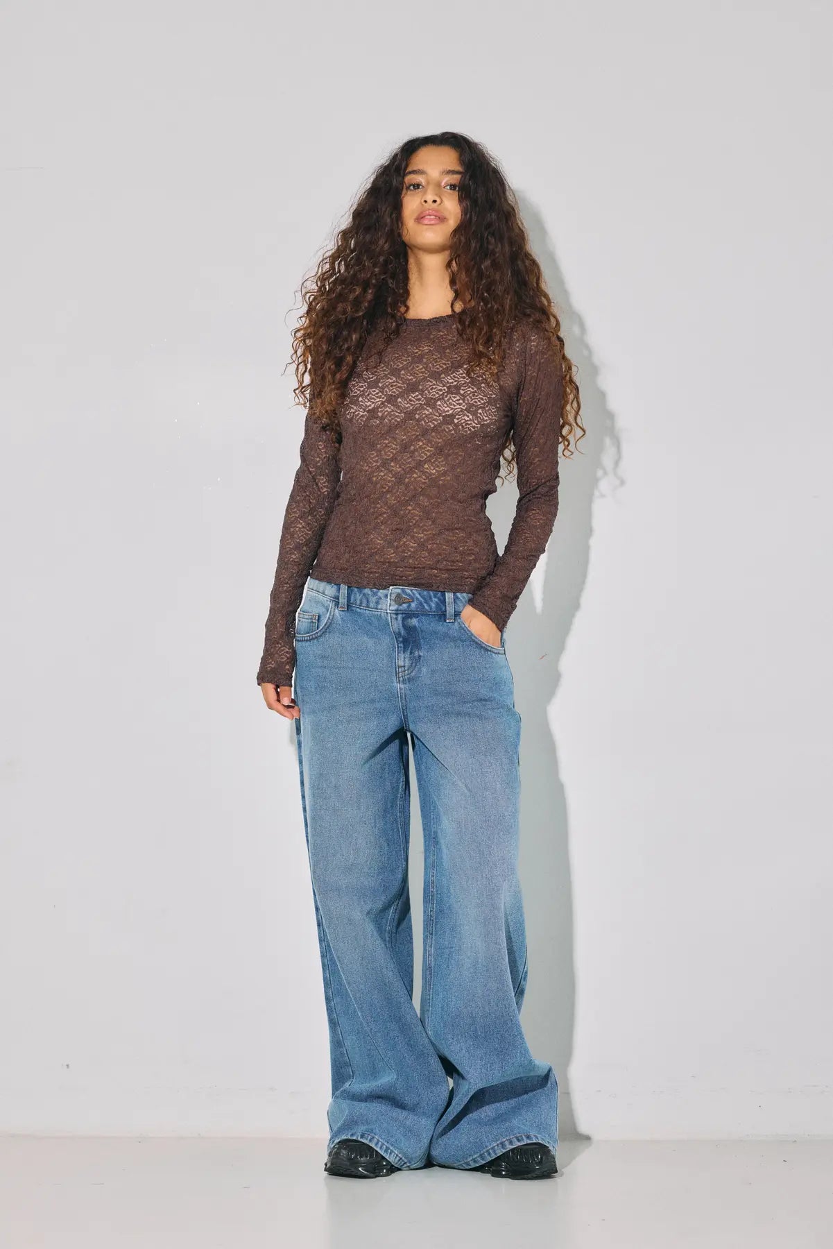 NM JUDITH LACE TOP | BLACK, WHITE & BROWN